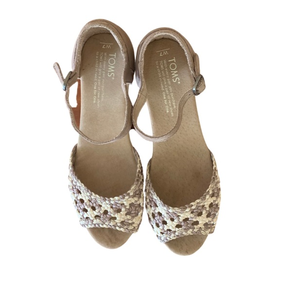 TOMS Women’s Stucco Satin Woven Cork Ankle Strap Peep Toe Wedge Sandal 7 - Picture 5 of 8